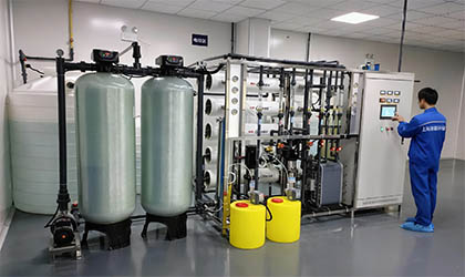 Agricultural irrigation water treatment